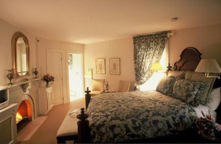 Inn Wynstone Newport