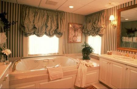 Inn Wynstone 3*