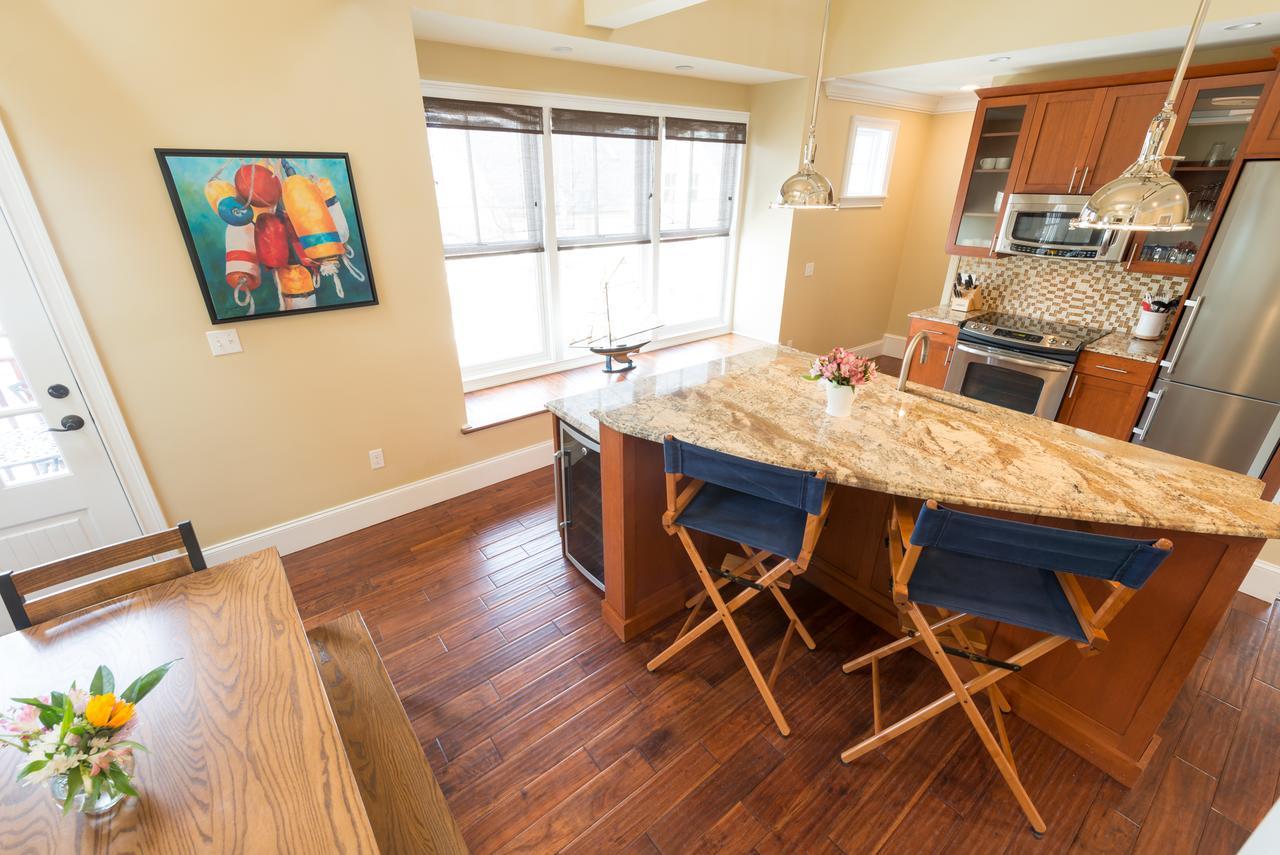 The Lofts - 546 Thames Street * Newport