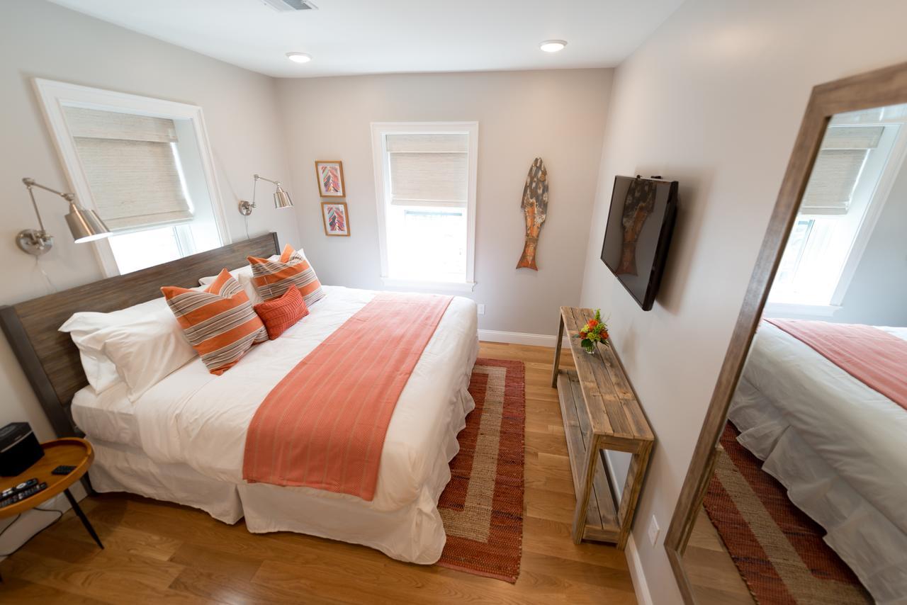 The Lofts - 364 Thames Street *
