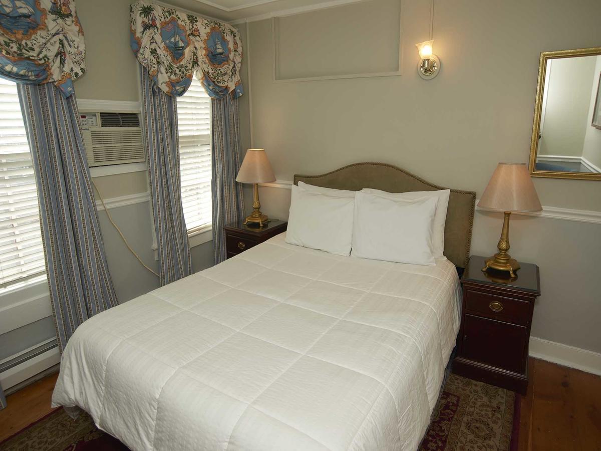 Bed & Breakfast Bellevue House Newport