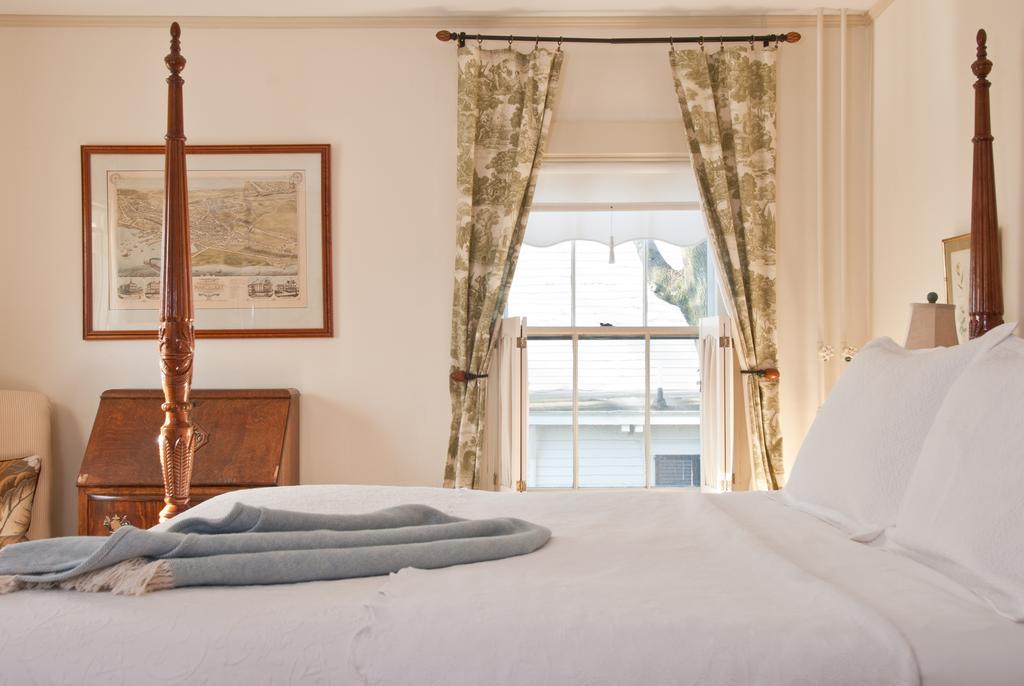 Marshall Slocum 4* Newport