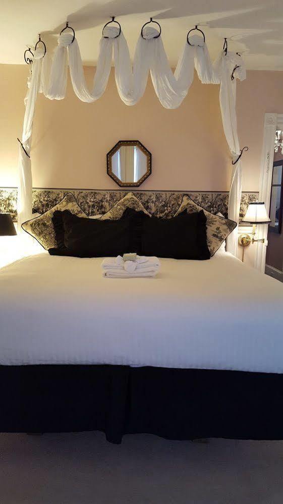 Cleveland House 3* Newport