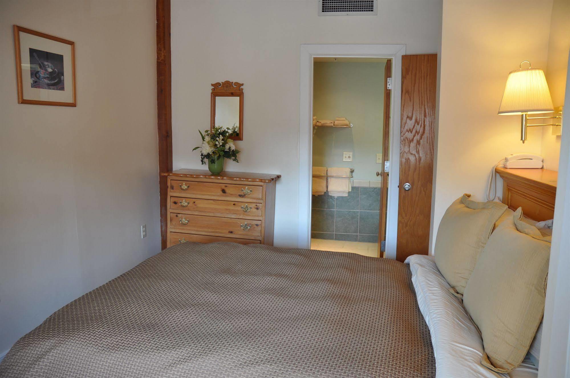 Hotel Bay Club And