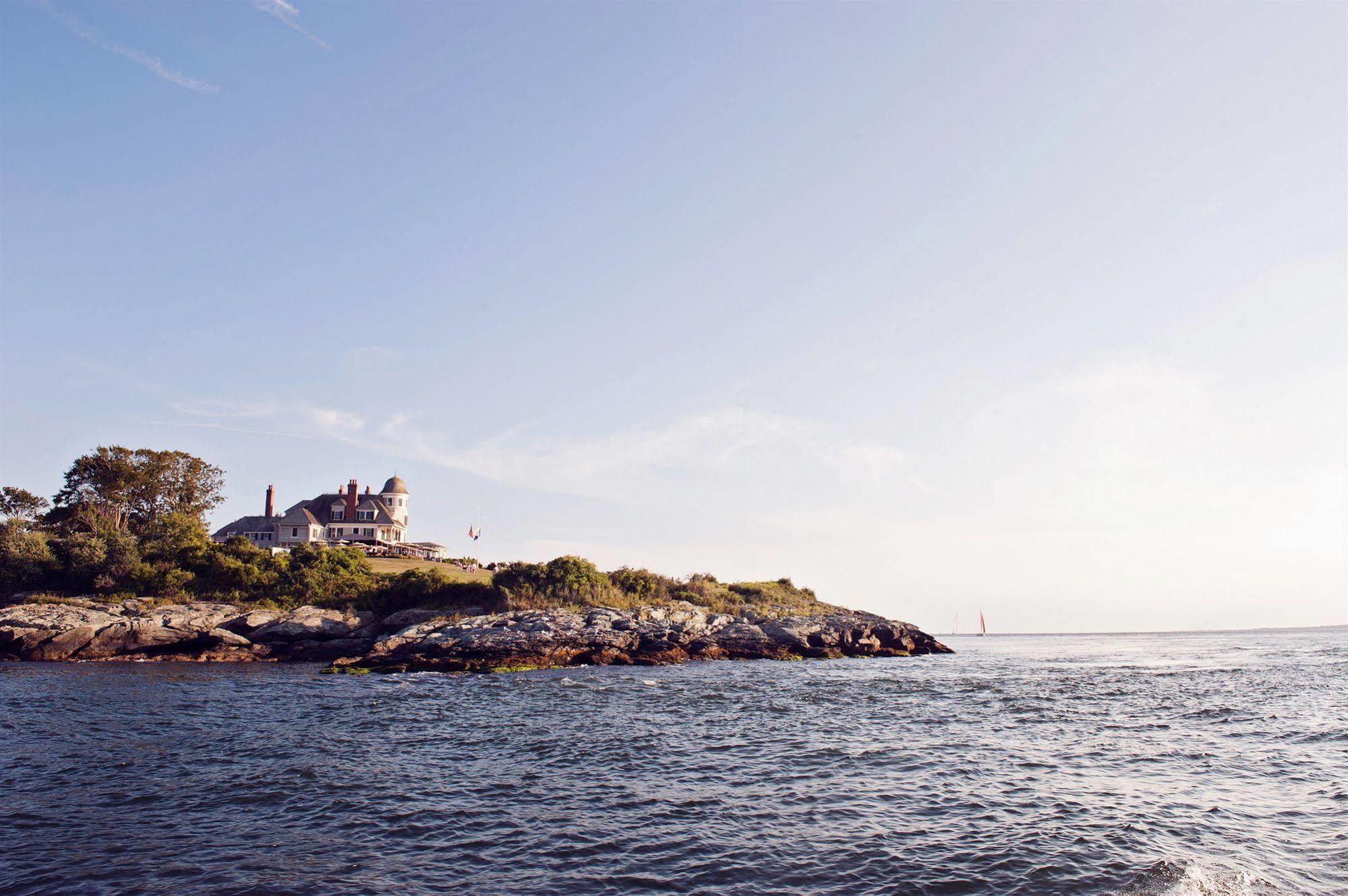 Inn Castle Hill 5*