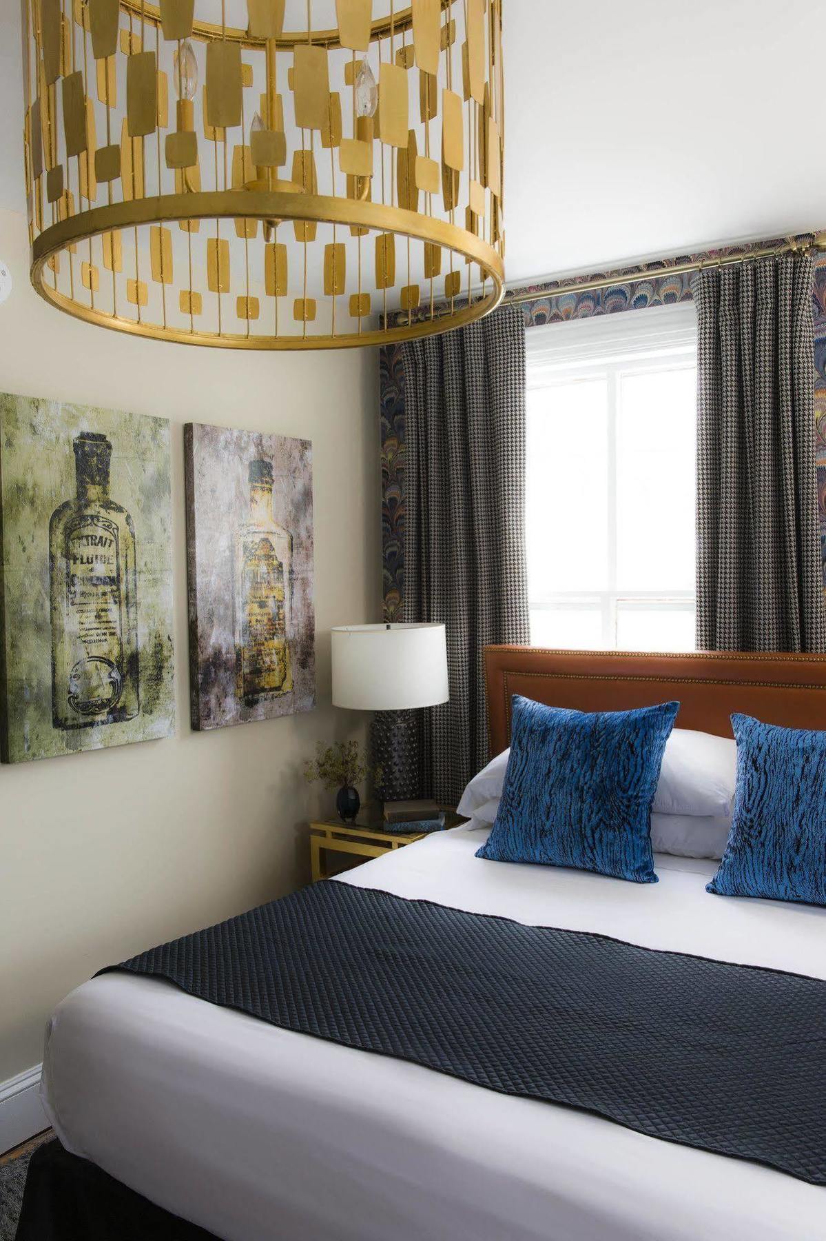 Hotel Gilded Newport