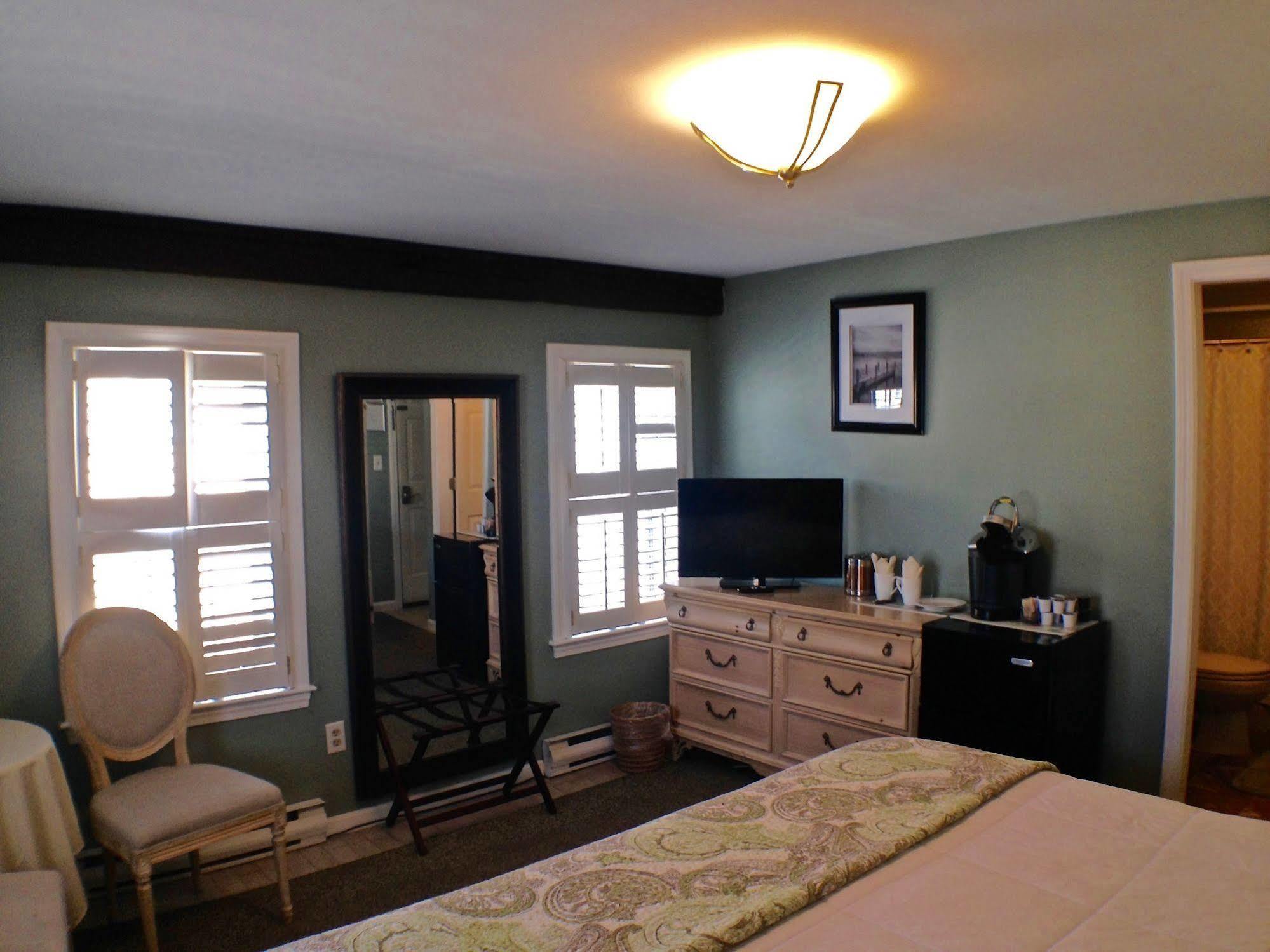 Bouchard Restaurant & Inn 4*