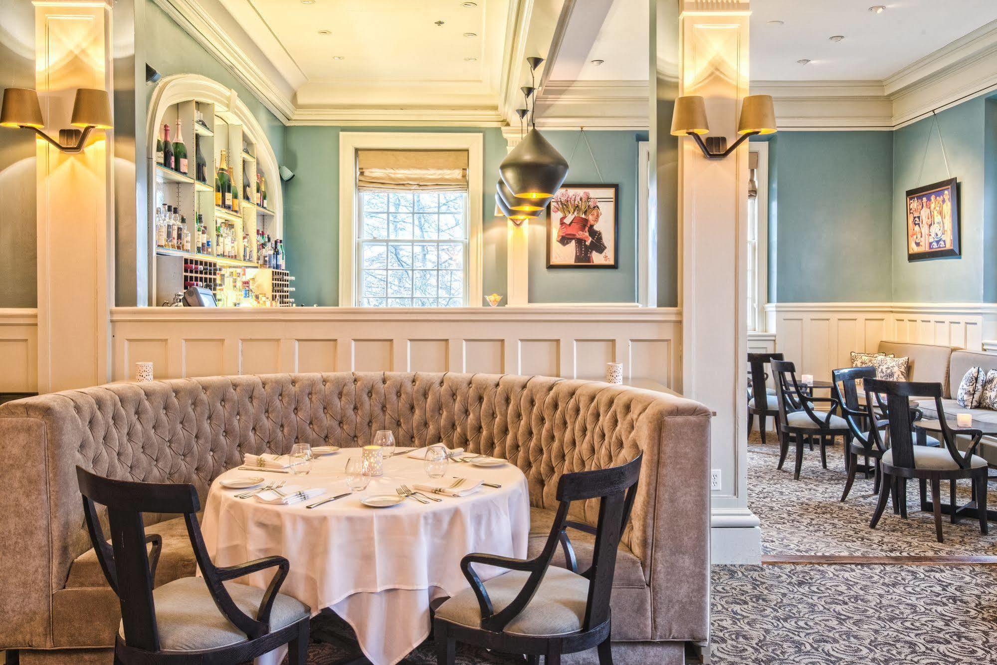 The Vanderbilt, Collection 5*