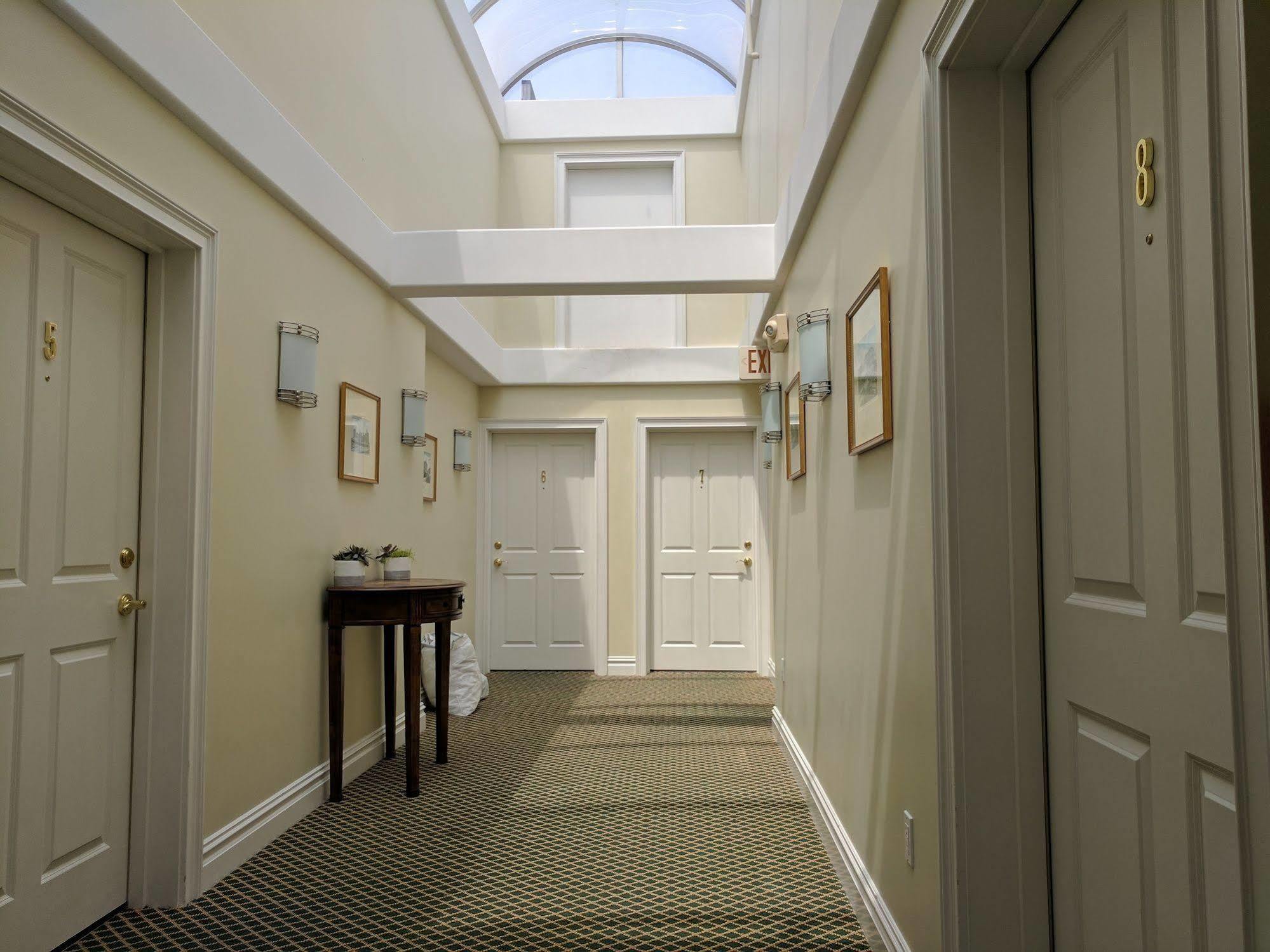 Pelham Court Aparthotel