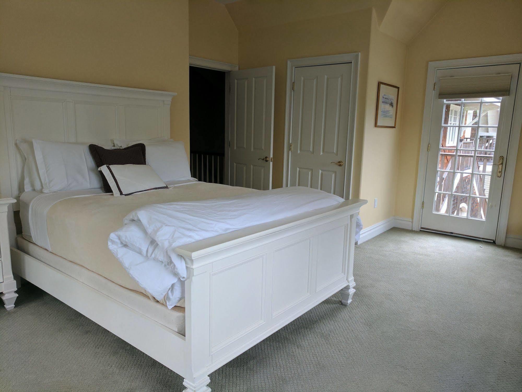 Pelham Court 3*