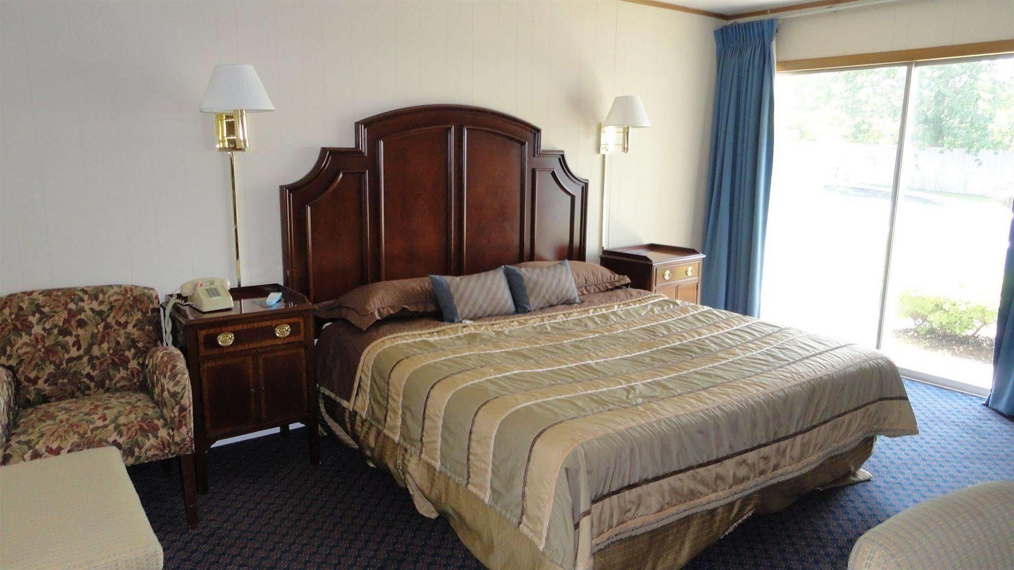 Harbor Base Motel Newport