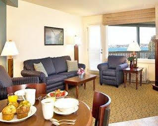 Oceancliff I & Ii Resort Newport