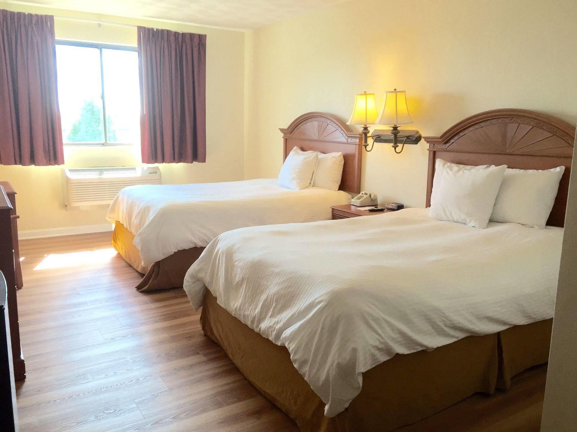 Mainstay And Conference Center Hotel