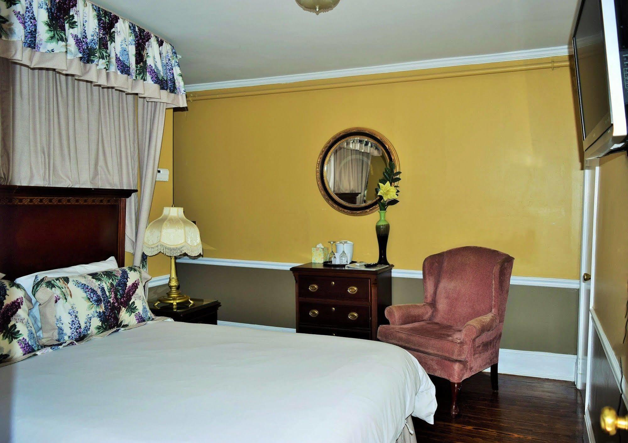 On Bellevue (adults Only) Bed & Breakfast 2*
