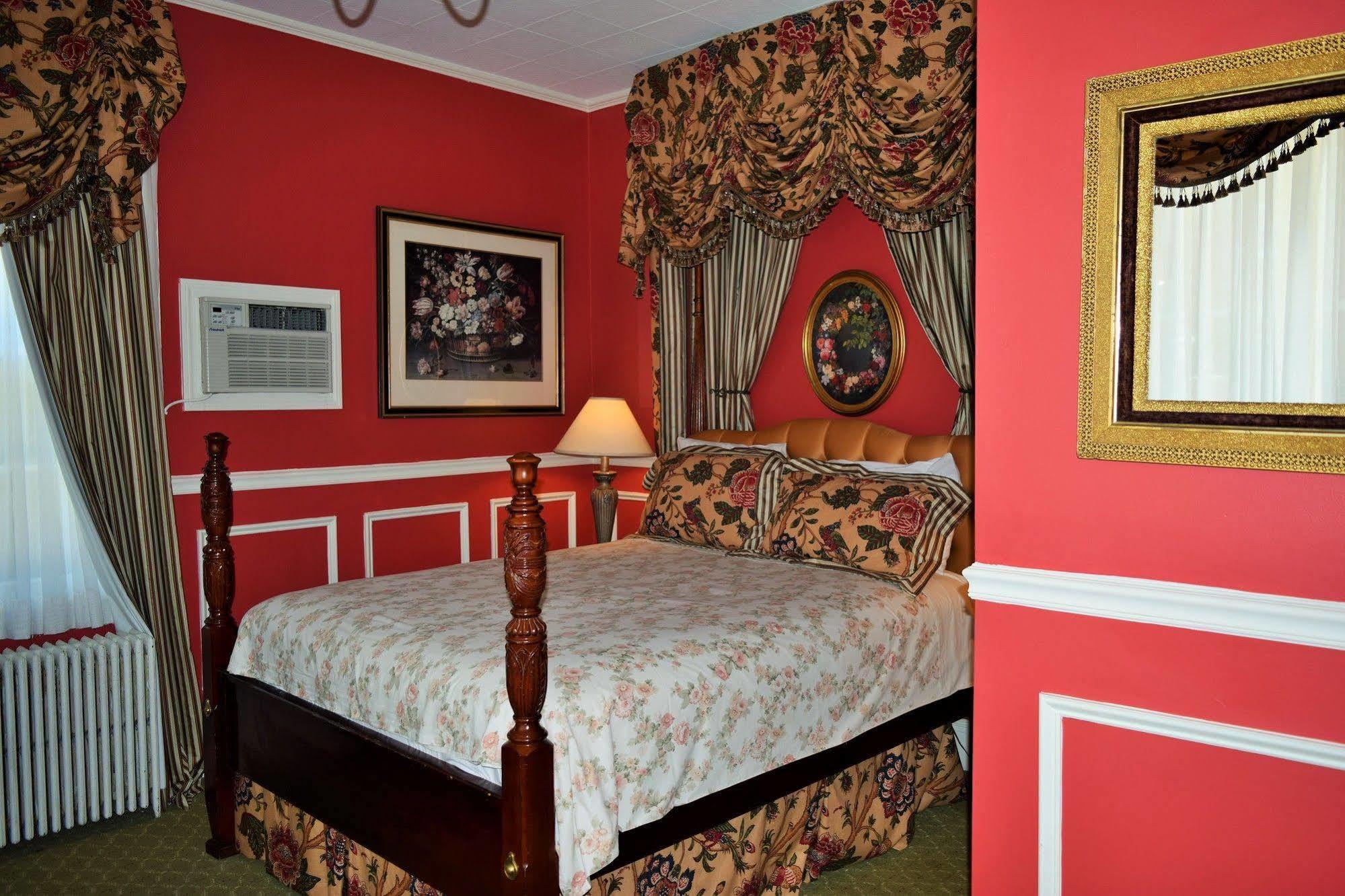 On Bellevue (adults Only) 2*