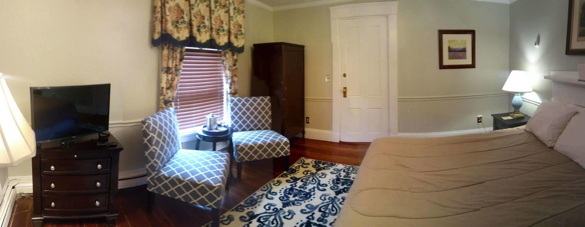 On Bellevue (adults Only) Bed & Breakfast 2*