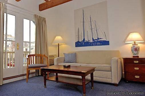 Harborside Inn 3*