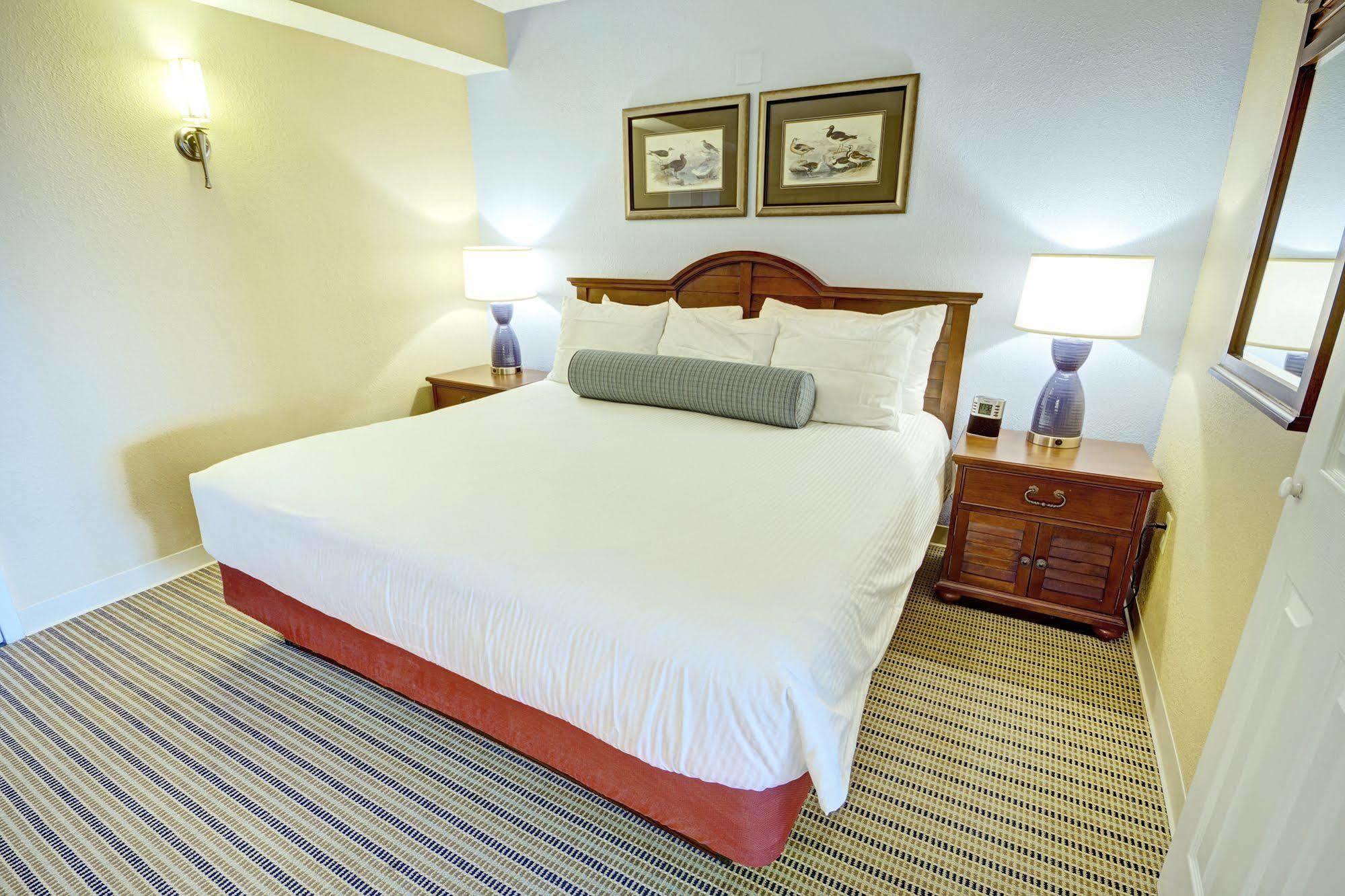 Resort Club Wyndham On Long Wharf 3*