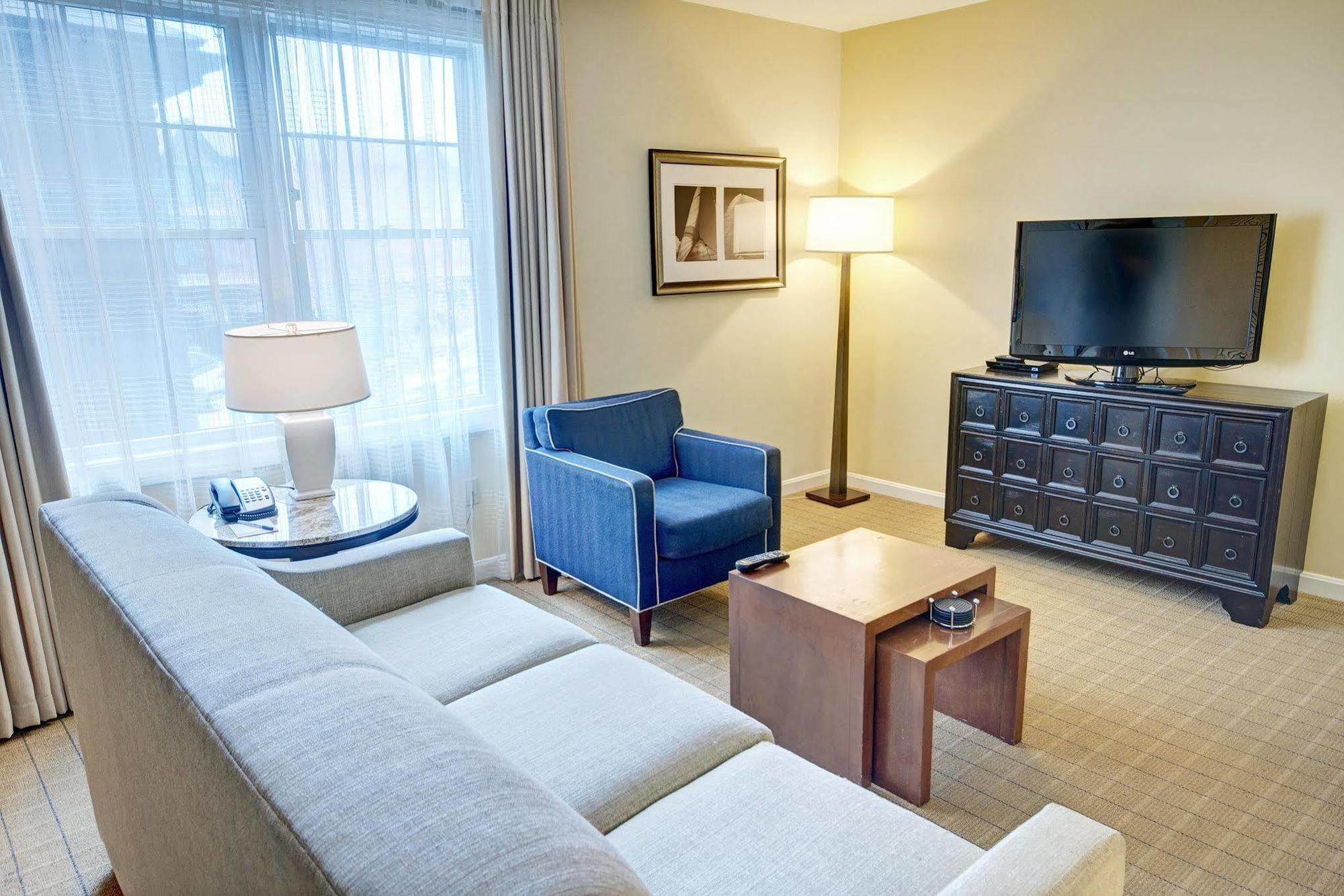 Club Wyndham Long Wharf Newport