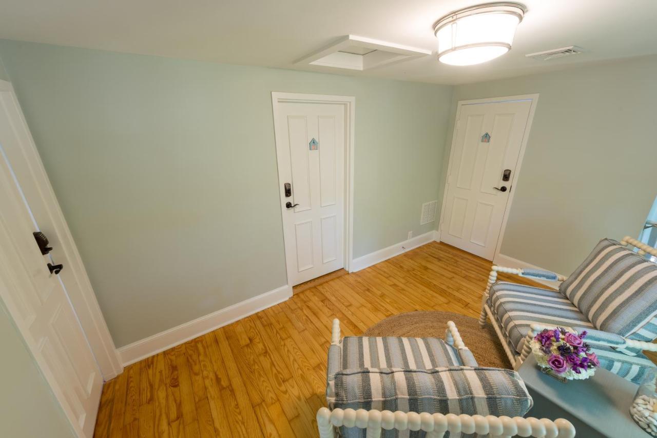 Bed & Breakfast Town & Tide Newport