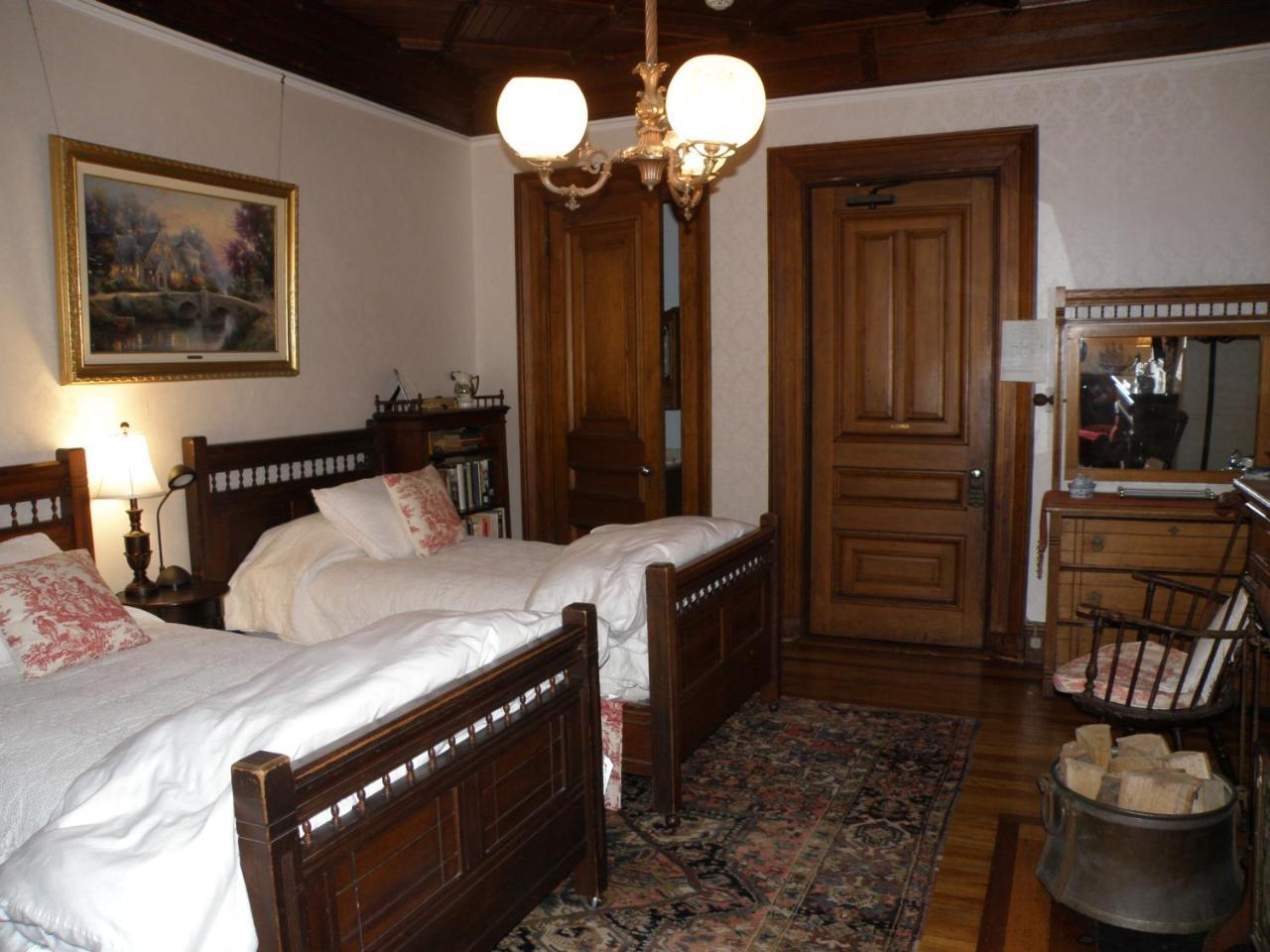 Sanford-covell Marina Bed & Breakfast Newport