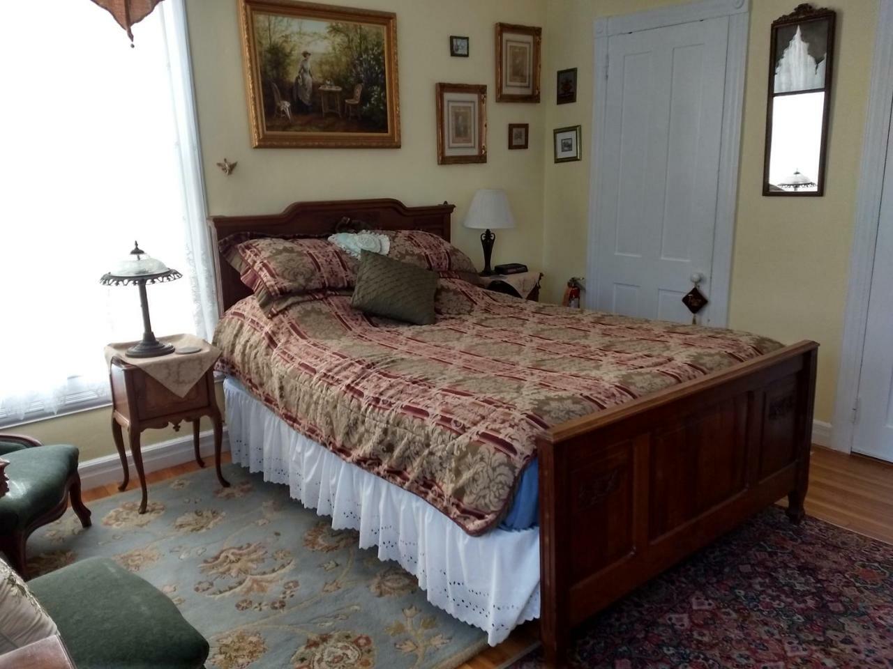 Armistead Bed & Breakfast