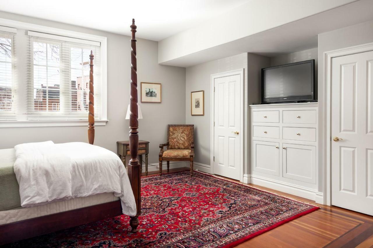 Pelham Court Aparthotel 3*