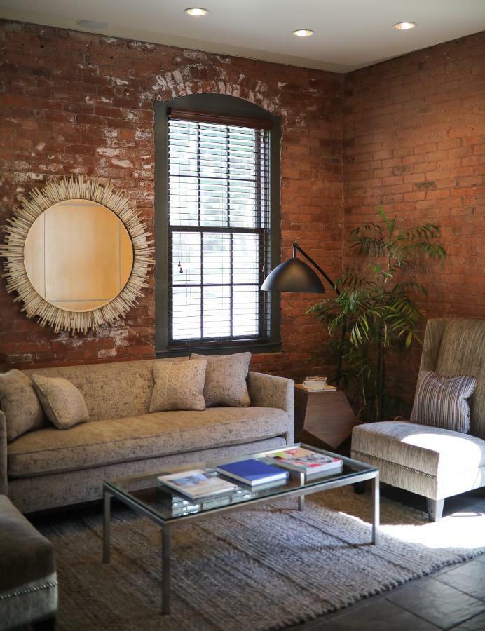 Mill Street 3*