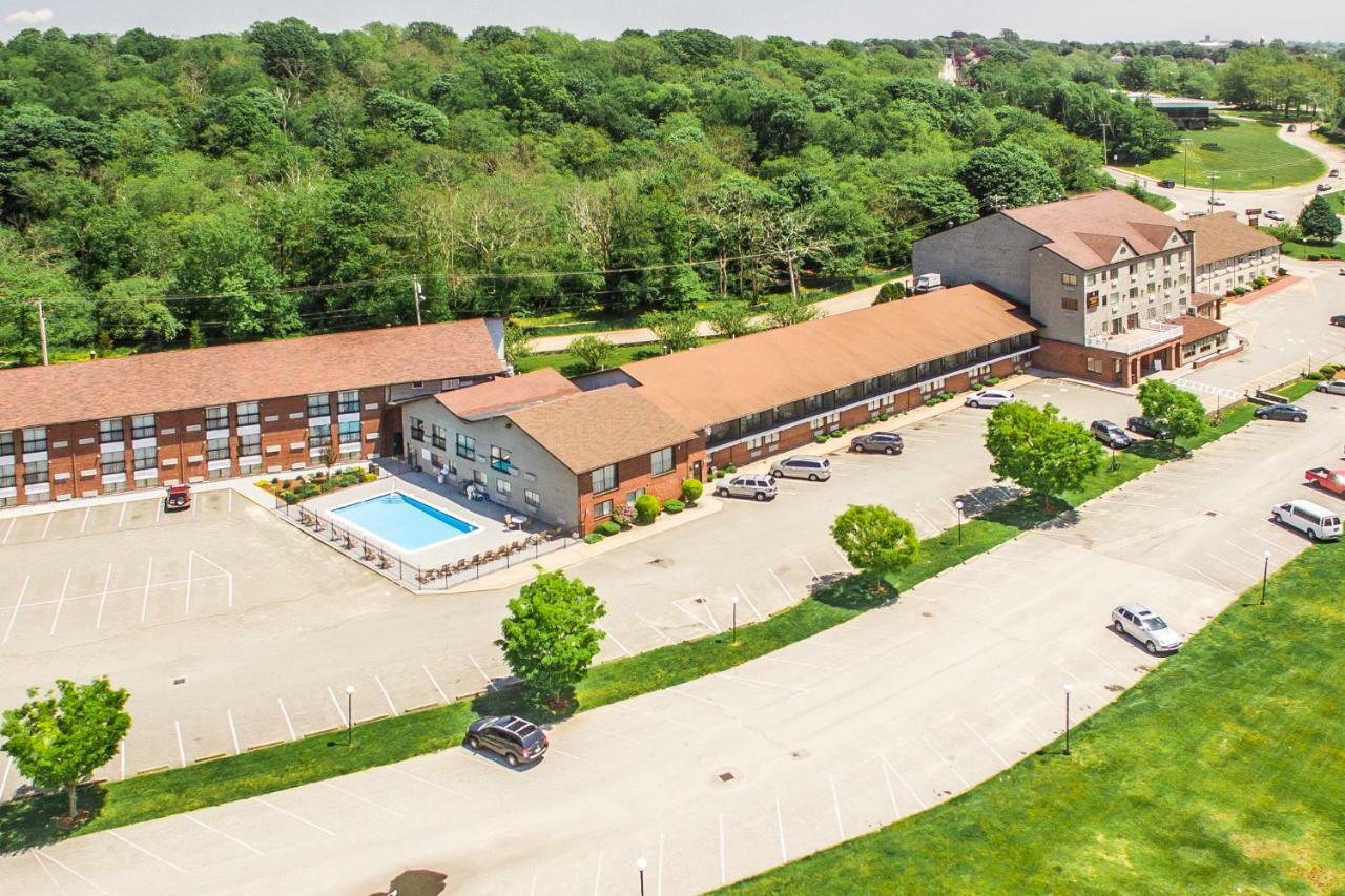 Hotel Mainstay And Conference Center 3*