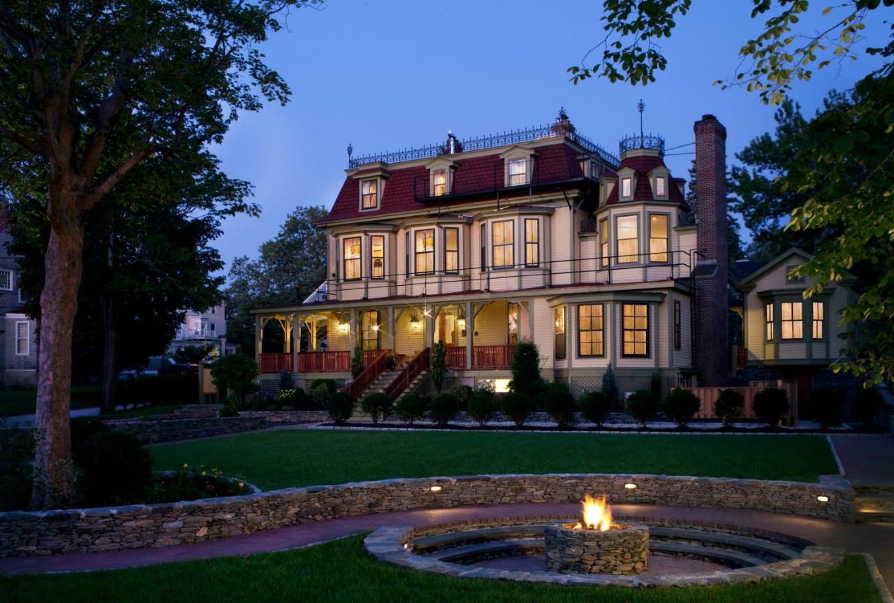 The Cliffside Newport
