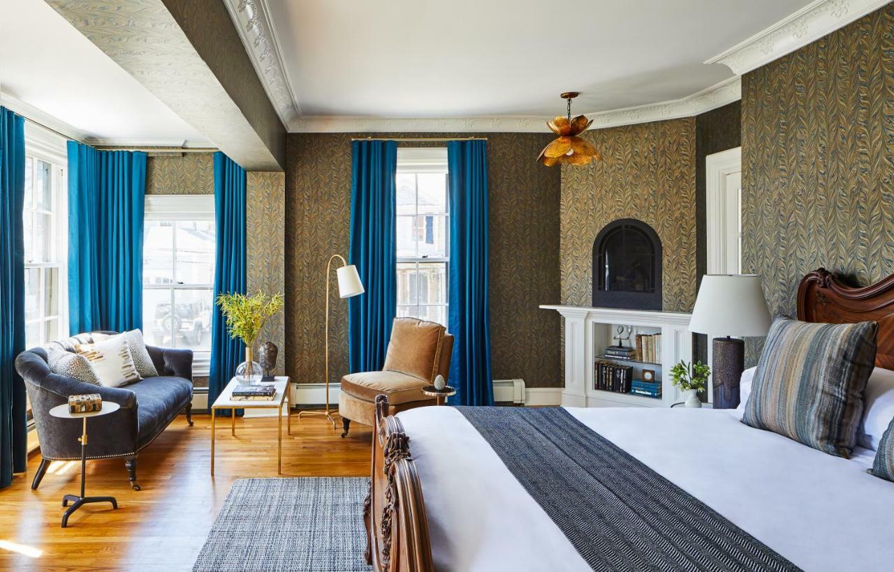 The Cliffside 3*