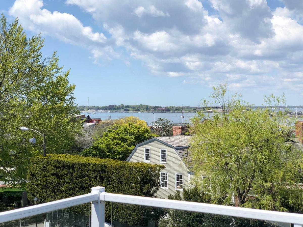 The Outlook Bed & Breakfast Newport