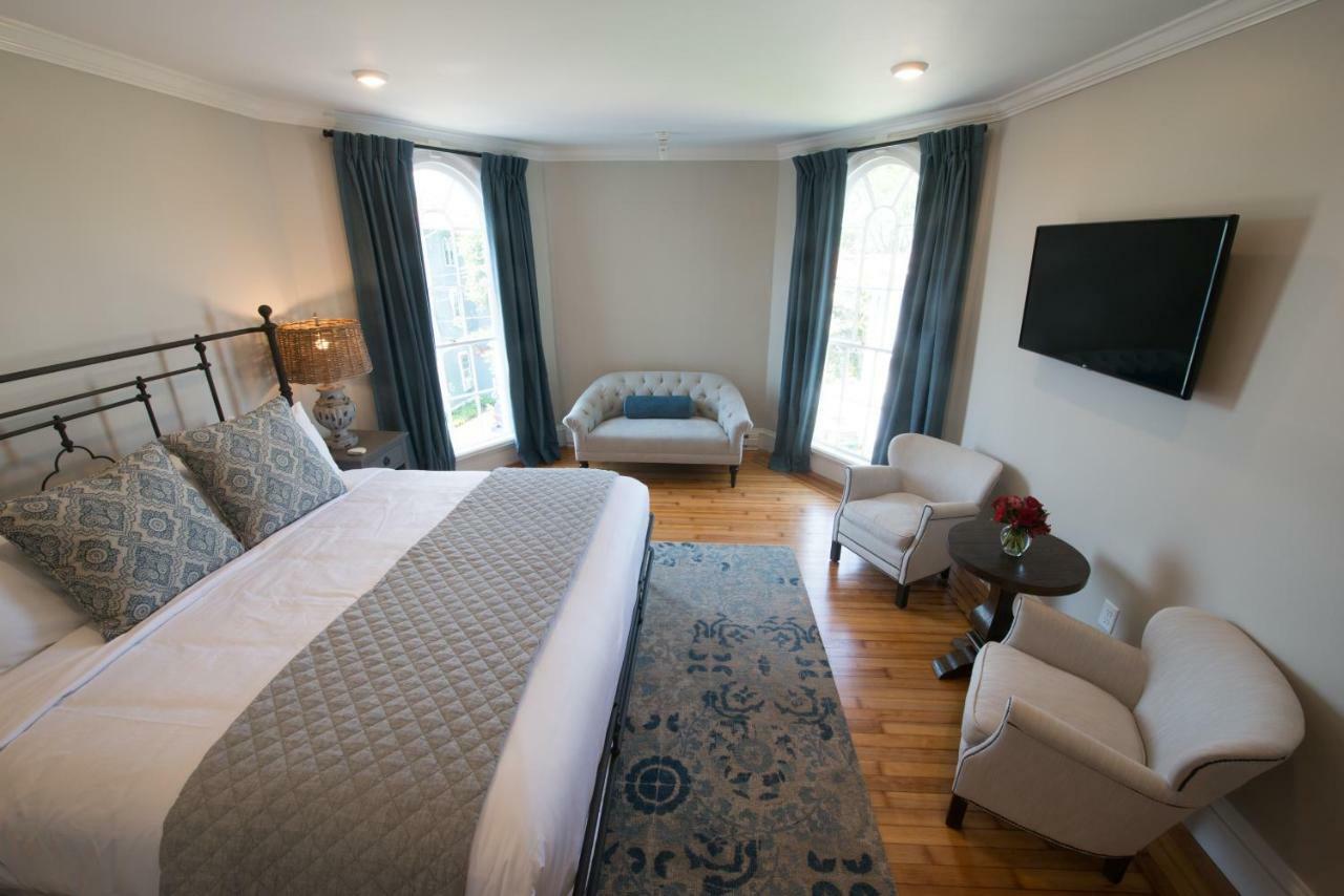 Serenity Inn