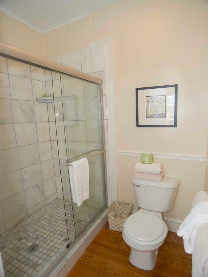 Bellevue Manor 3* Newport