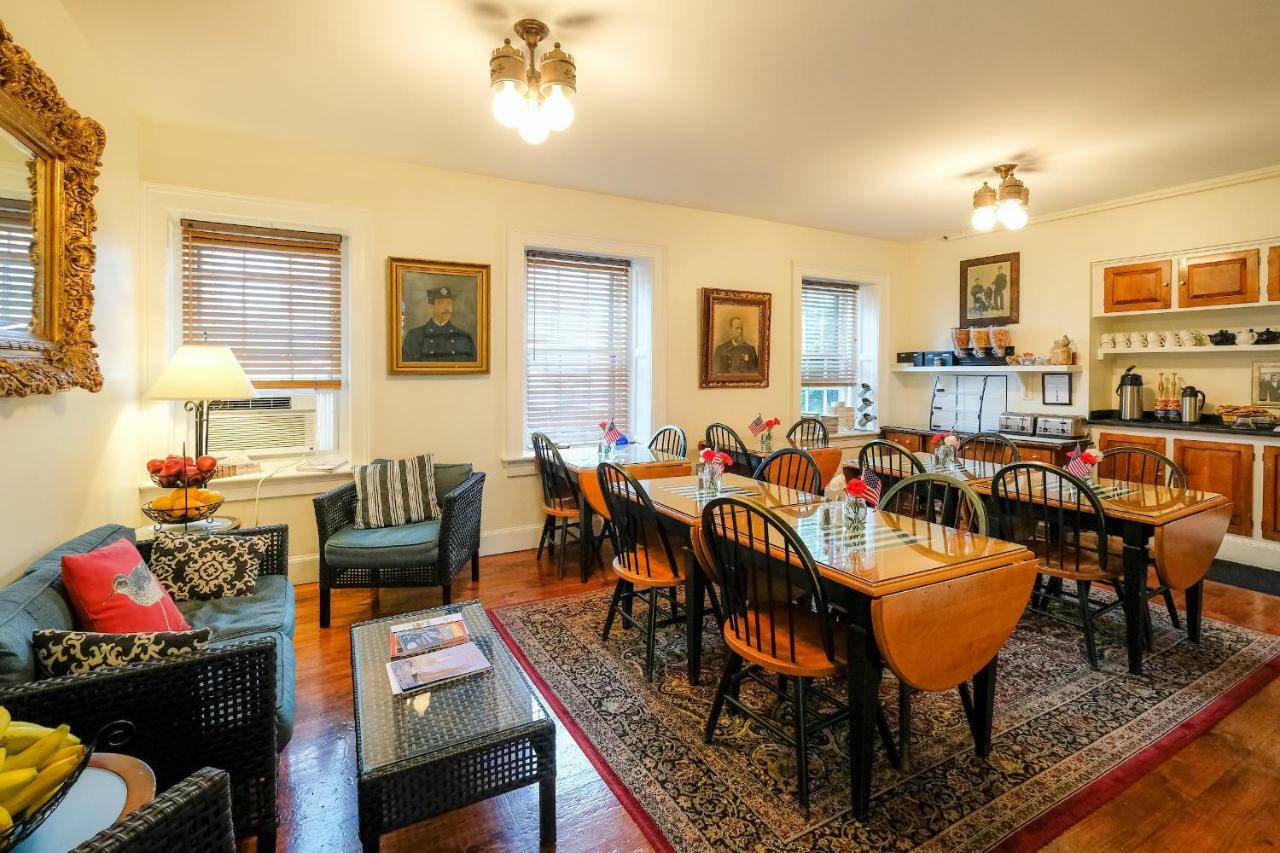 Inn Jailhouse Newport