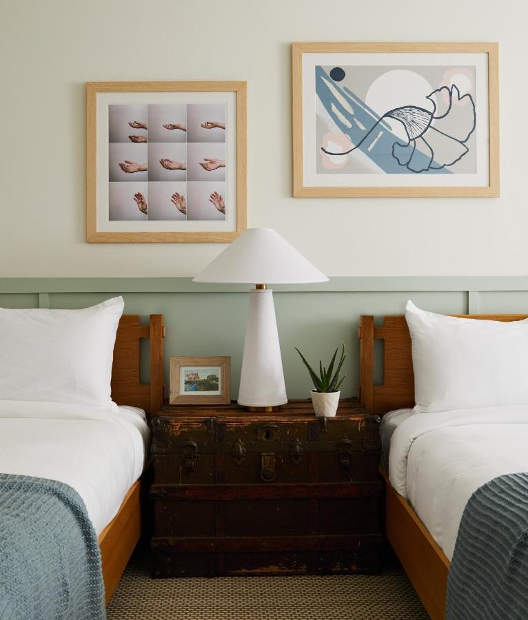Wayfinder Hotel Newport