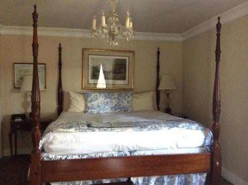 Samuel Durfee House Bed & Breakfast 3*