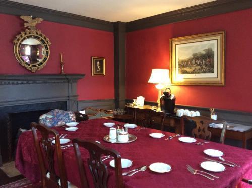 Bed & Breakfast Samuel Durfee House 3*