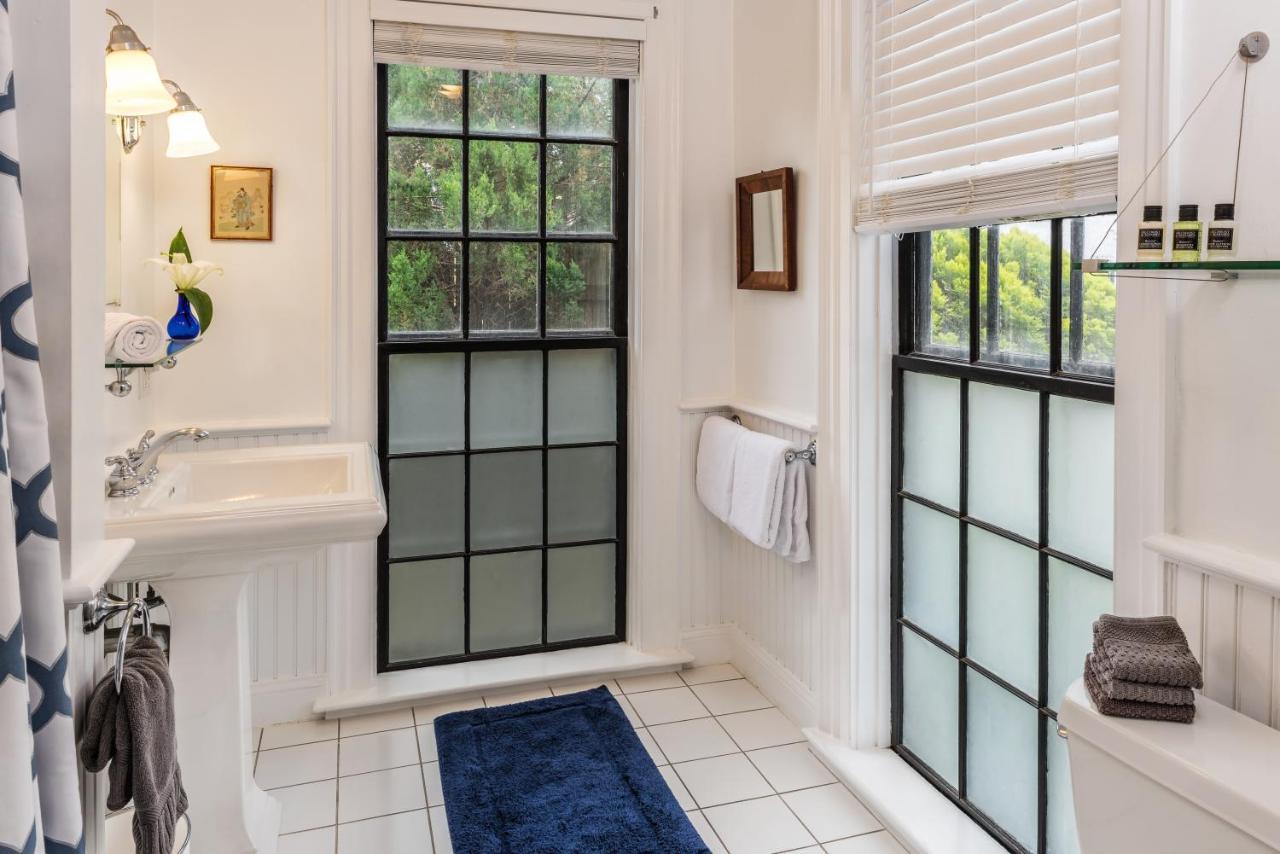 Bed & Breakfast Samuel Durfee House 3*